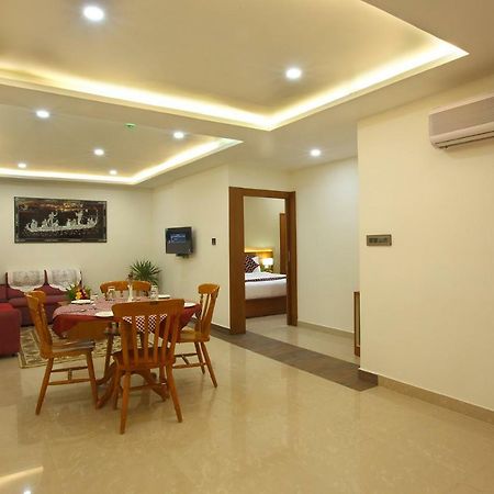 Hotel Rohini International Kallār Esterno foto
