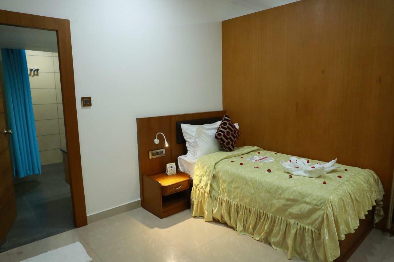 Hotel Rohini International Kallār Esterno foto