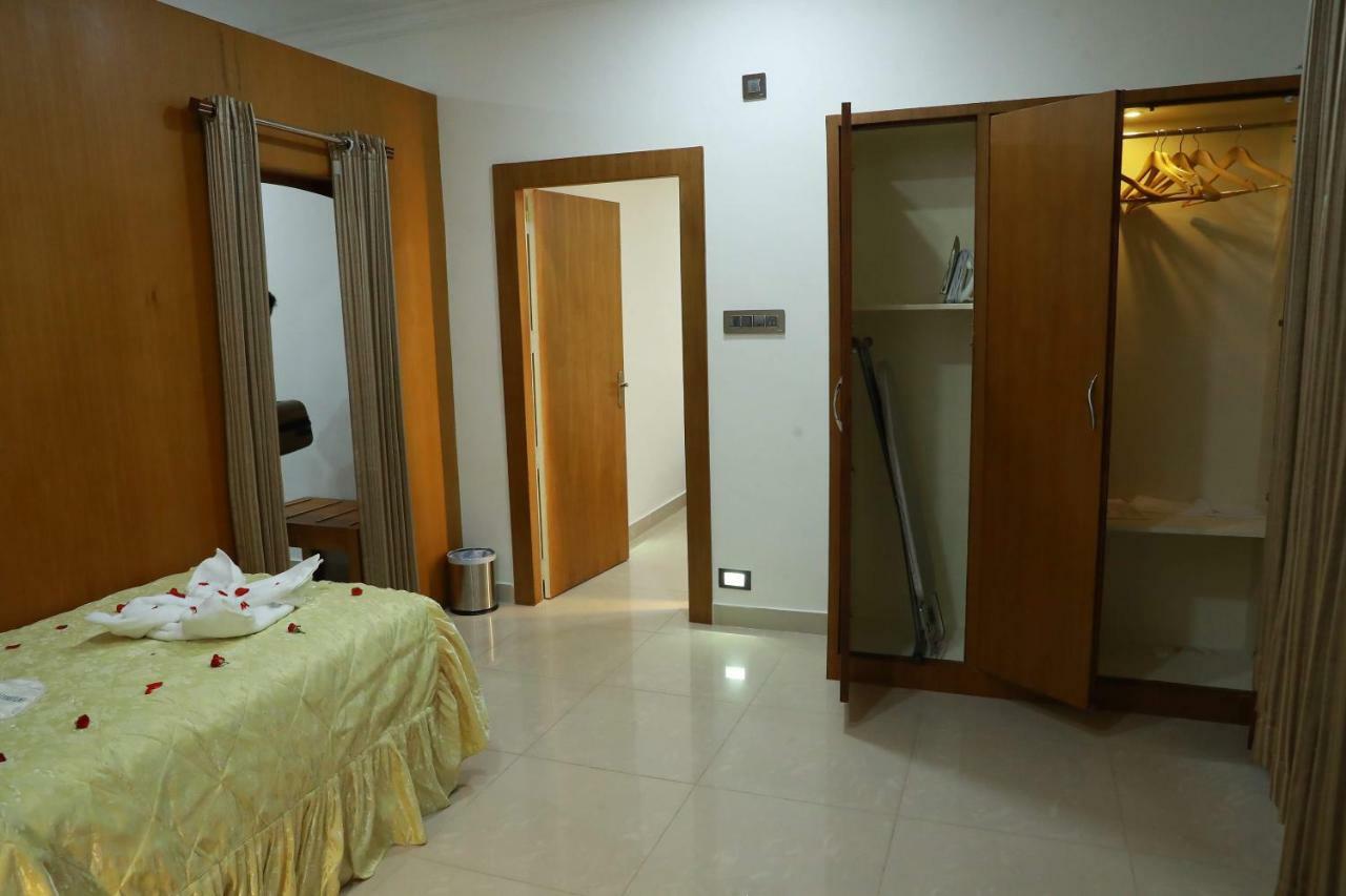 Hotel Rohini International Kallār Esterno foto