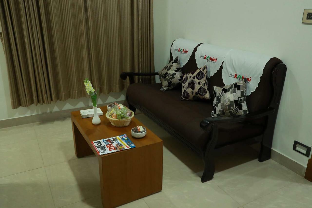 Hotel Rohini International Kallār Esterno foto